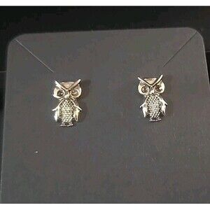 Vintage Owl Earrings Silver Tone Metal Studs Bird Lover Nature Pierced Posts